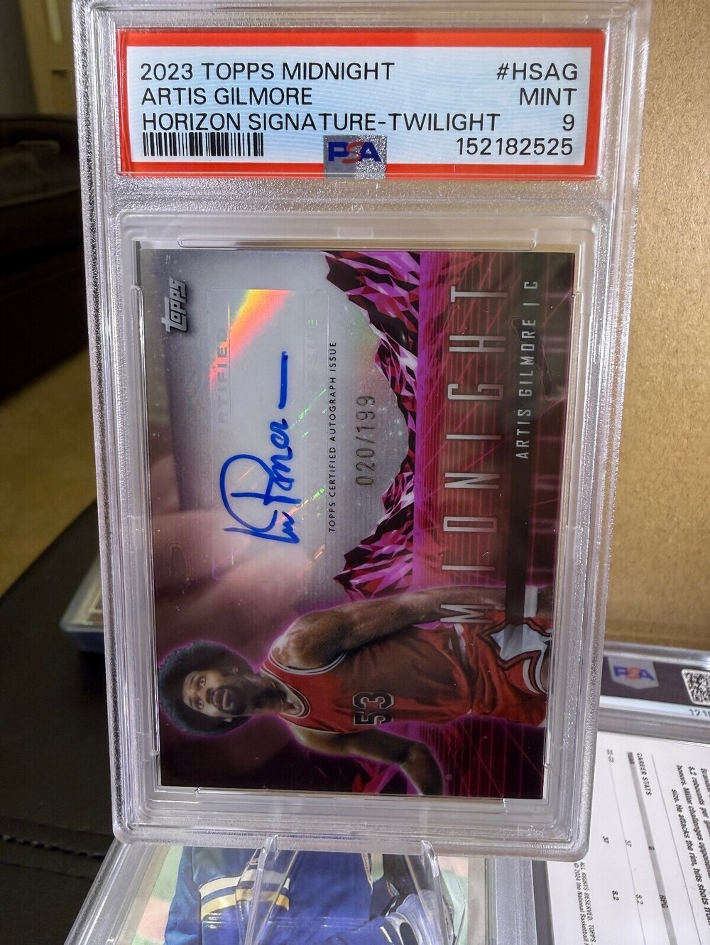 2023 Topps Midnight Artis Gilmore Horizon Signature #HSAG